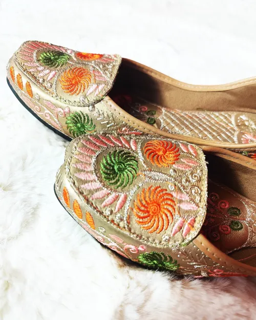 Golden Multi Work Casual Jutis