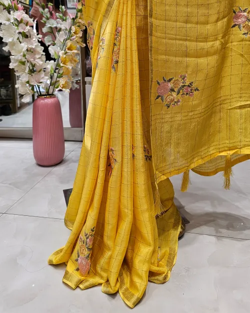 Creamy Peach Embroidery Work Chiffon Saree