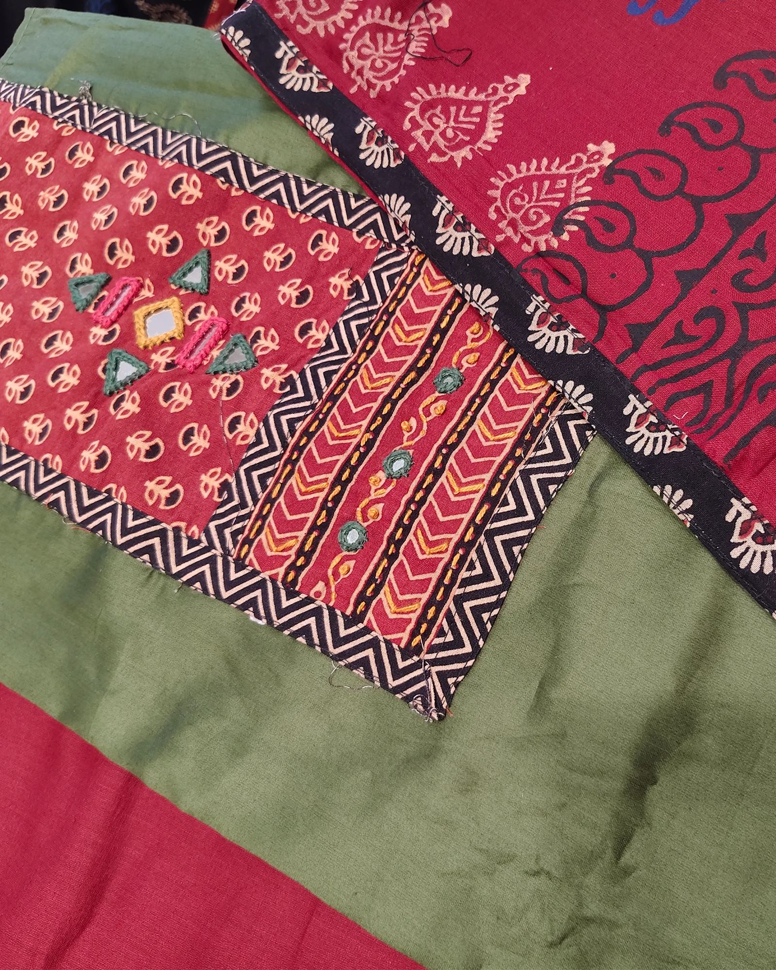 Green Color Cotton Unstitched Suit Set