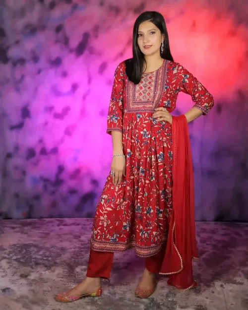 Rani Color Naira Cut Suit