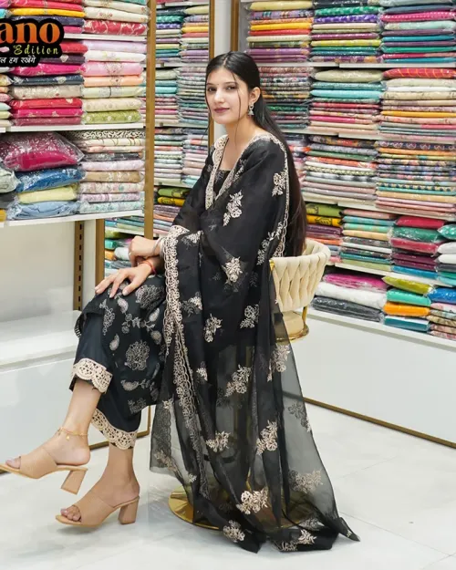 Black Color Chanderi Cotton Kurta Pant