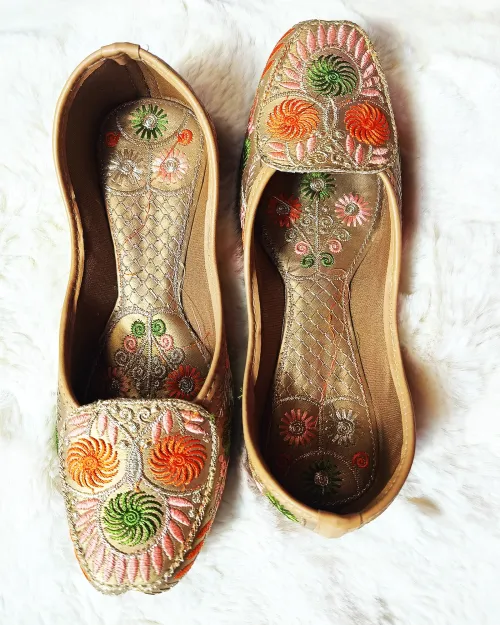 Golden Multi Work Casual Jutis