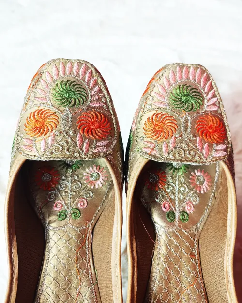 Golden Multi Work Casual Jutis