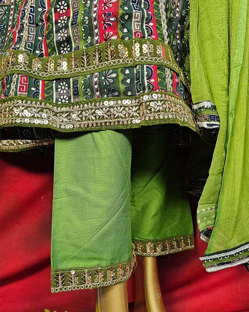 Green Printed Readymade Cotton Suit Set