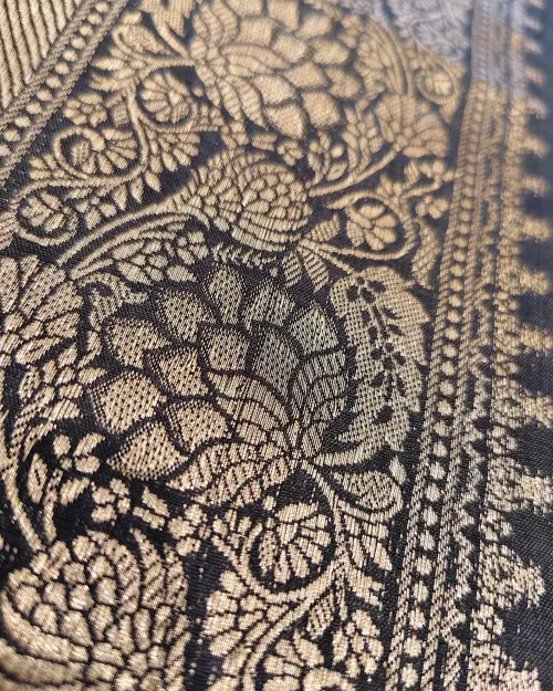 Black & White Printed Crepe Silk Saree
