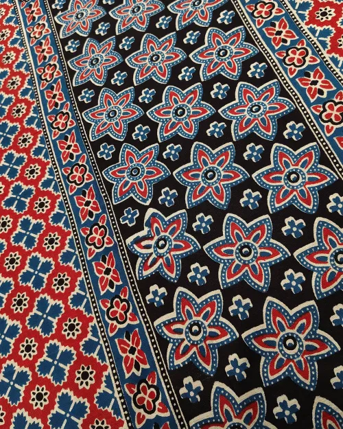 Navy Blue Casual Wear Printed Cotton Saree