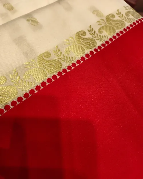 White Colour Bengali Style Silk Saree