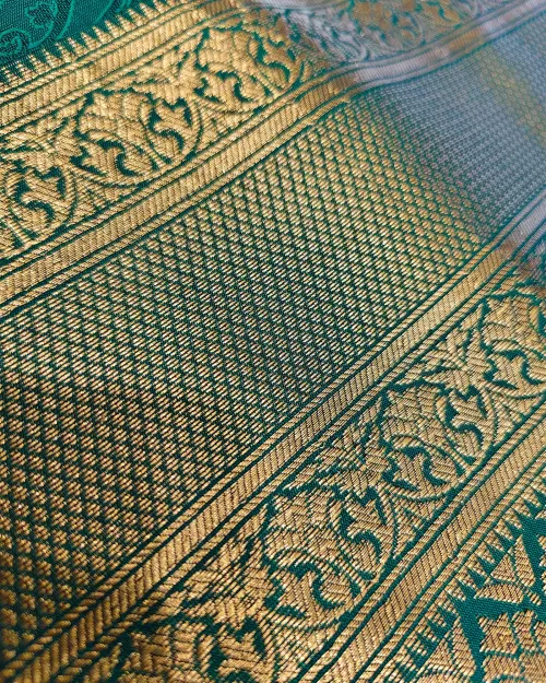 Bottle Green Pure Kanchipuram Silk Saree
