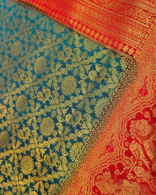 Grey Colour Kanchipuram Silk Saree