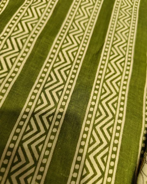 Green Color Cotton Unstitched Suit Set