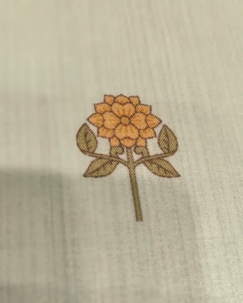 Grey Colour Muslin Unstitched Suit Set