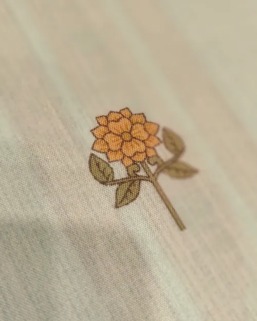 Grey Colour Muslin Unstitched Suit Set