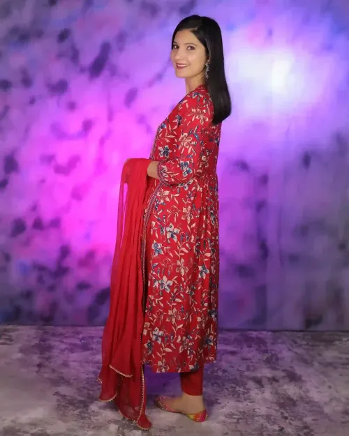 Rani Color Naira Cut Suit