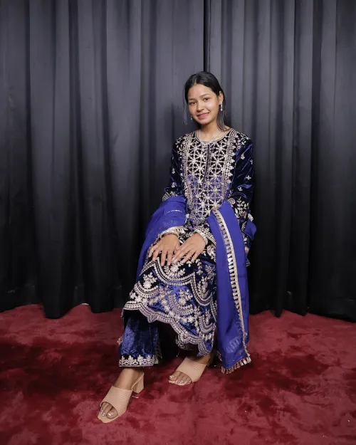 Navy Blue Fulzadi Work Velvet Suit