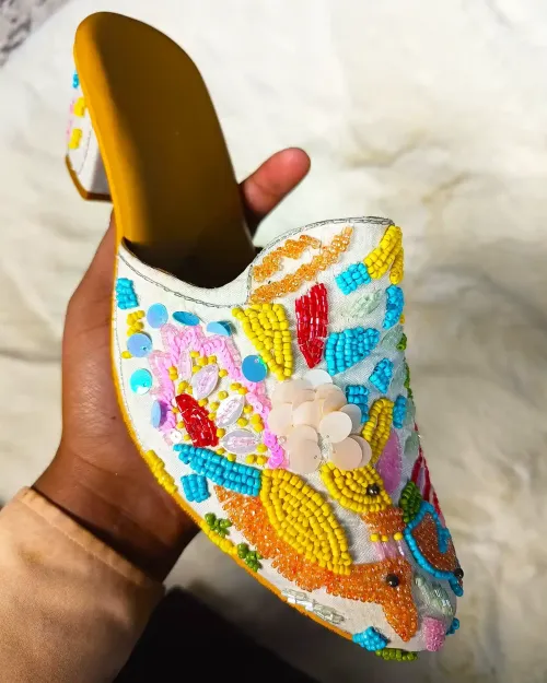 White Multi Color Jutis