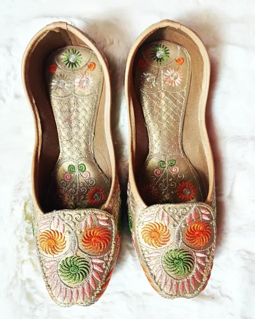 Golden Multi Work Casual Jutis